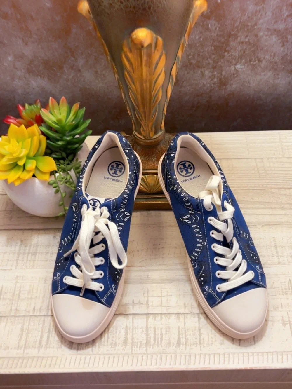 NWOT ~ Tory Burch Navy Blue Floral Bandana Sneakers ~ Size 8.5